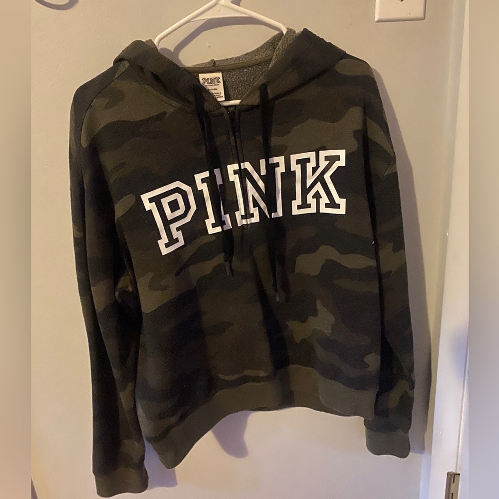 Green camo PINK Sweatshirt/zip-up